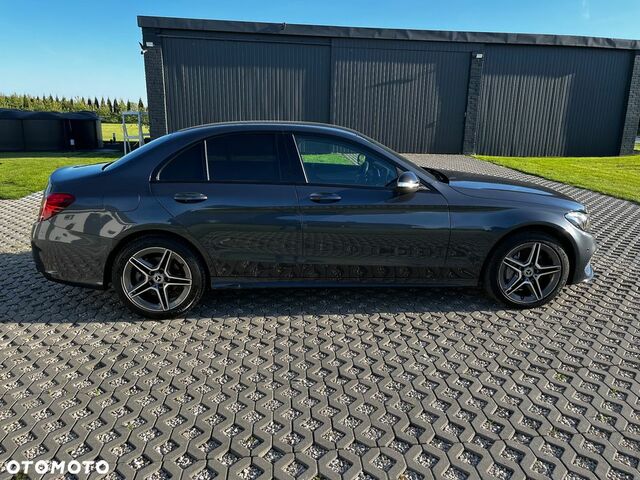 Мерседес Ц-Клас 2015 у Європі на Automoto.ua Мерседес Ц-Клас, об'ємом двигуна 2.14 л та пробігом 189 тис. км за 79500 $, фото 4 на Automoto.ua