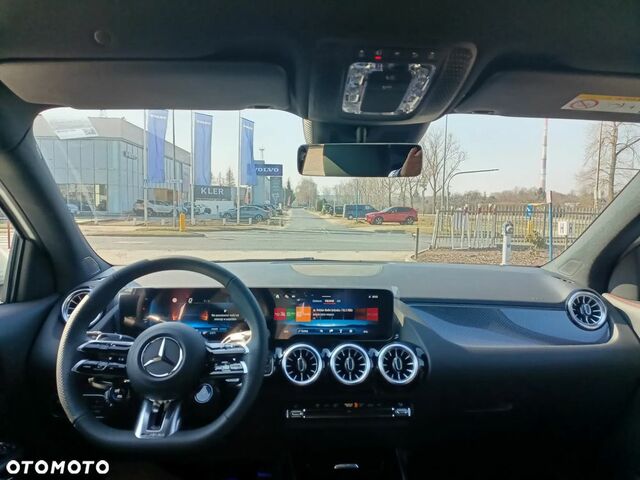 Мерседес ГЛА-Клас 2025 у Європі на Automoto.ua Білий Мерседес ГЛА-Клас, об'ємом двигуна 1 л та пробігом 10 тис. км за 68399 $, фото 12 на Automoto.ua