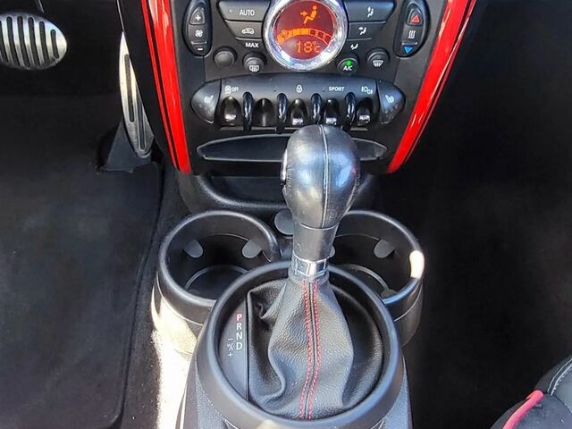 Міні Cooper S, об'ємом двигуна 1.6 л та пробігом 121 тис. км за 10756 $, фото 9 на Automoto.ua