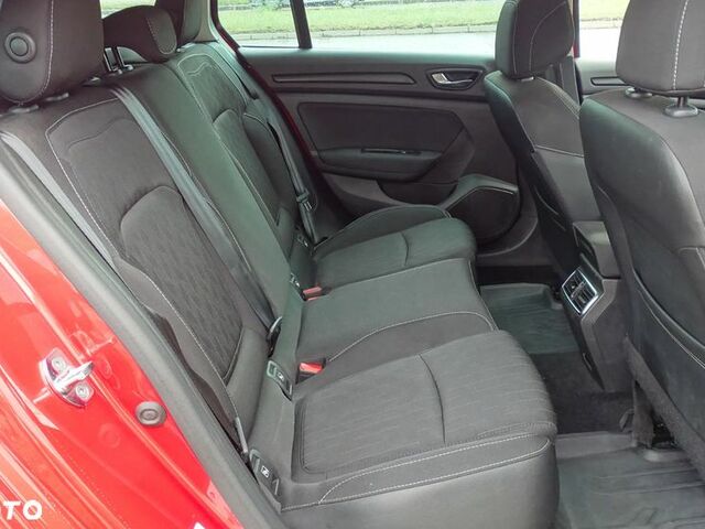 Рено Меган 2019 у Європі на Automoto.ua Рено Меган, об'ємом двигуна 1 л та пробігом 45 тис. км за 13051 $, фото 14 на Automoto.ua