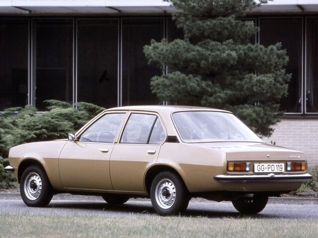 Опель Аскона, Седан 1978 - 1981 2,0 Berlina