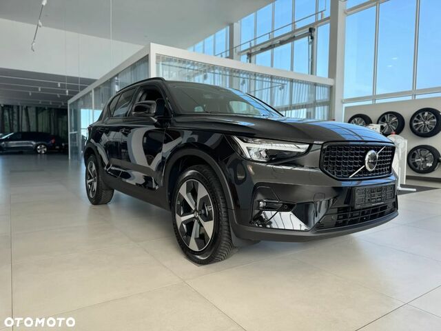 Вольво XC40, объемом двигателя 1.97 л и пробегом 1 тыс. км за 42495 $, фото 5 на Automoto.ua