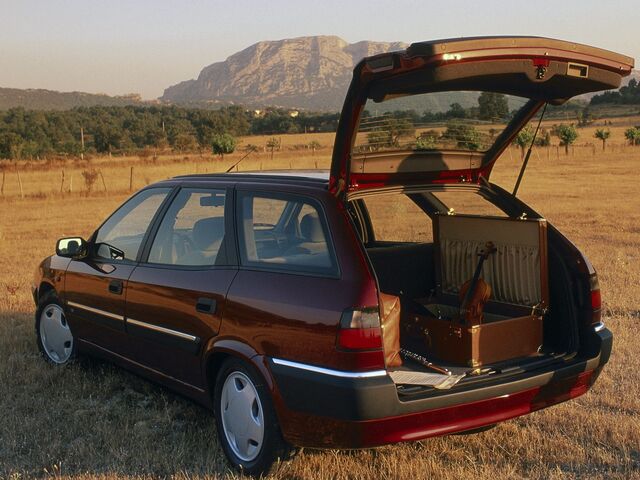 Ситроен Ксантия, Универсал 1995 - 1998 Break (X1) 1.8 i 16V