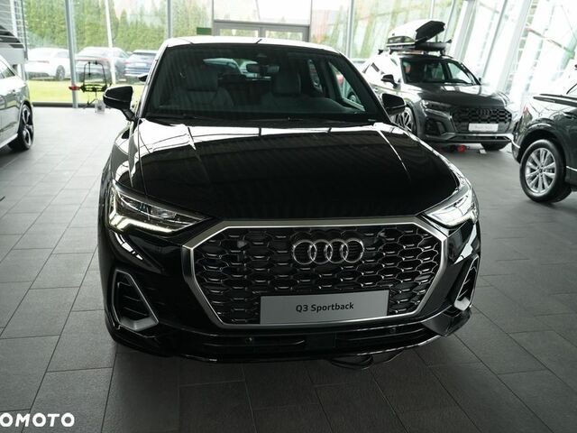 Ауди Q3 Sportback, объемом двигателя 1.4 л и пробегом 1 тыс. км за 51986 $, фото 1 на Automoto.ua