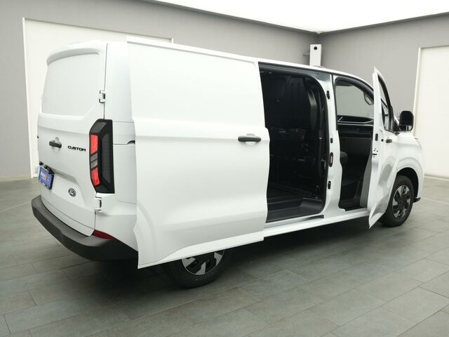 Форд Транзит Кастом 2025 в Европе на Automoto.ua Форд Транзит Кастом, объемом двигателя 2.49 л и пробегом 10 тыс. км за 41347 $, фото 40 на Automoto.ua