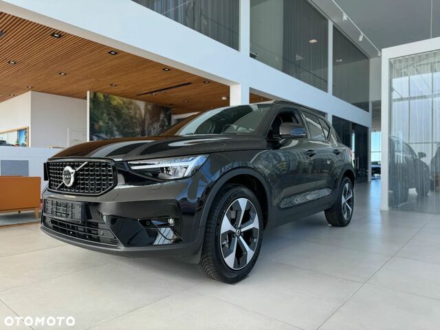 Вольво XC40, объемом двигателя 1.97 л и пробегом 1 тыс. км за 42495 $, фото 4 на Automoto.ua