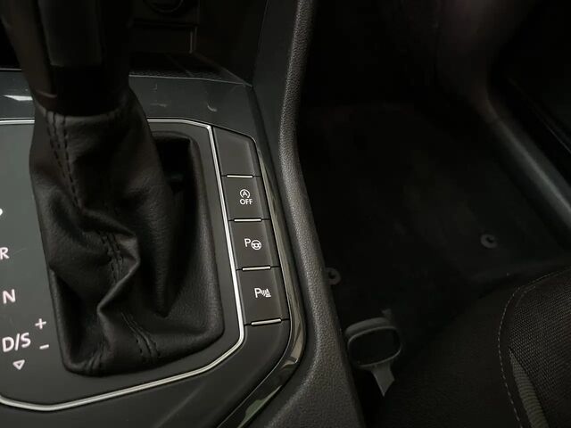 Фольксваген Тигуан 2020 в Европе на Automoto.ua Черный Фольксваген Тигуан, объемом двигателя 1.5 л и пробегом 157 тыс. км за 26151 $, фото 23 на Automoto.ua