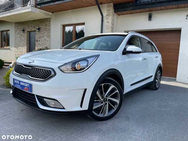 Кіа Niro, об'ємом двигуна 1.58 л та пробігом 170 тис. км за 12505 $, фото 22 на Automoto.ua