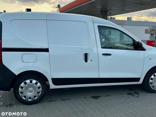 Дачія Dokker Van, об'ємом двигуна 1.6 л та пробігом 155 тис. км за 6456 $, фото 1 на Automoto.ua