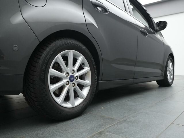 Форд Сі-Макс 2019 у Європі на Automoto.ua Форд Сі-Макс, об'ємом двигуна 1 л та пробігом 99 тис. км за 9900 $, фото 34 на Automoto.ua