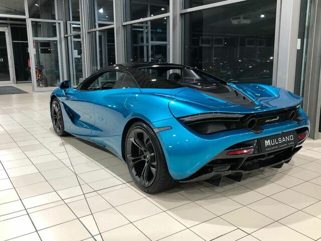 Синій МакЛарен 720S, об'ємом двигуна 0 л та пробігом 10 тис. км за 393319 $, фото 5 на Automoto.ua