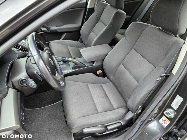 Хонда Аккорд, об'ємом двигуна 2 л та пробігом 123 тис. км за 8402 $, фото 27 на Automoto.ua