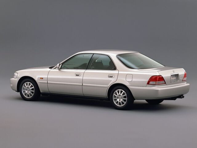 Хонда Инспаер, Седан 1995 - 1998 (UA1/UA2) 2.5 i 20V S