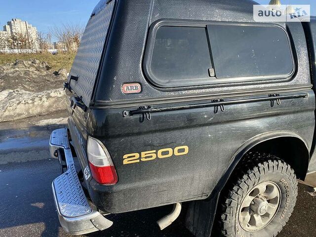 Міцубісі Л 200, Пікап 2004 - 2006 Club Cab 2.5 TD 4WD