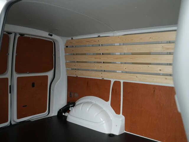 Фольксваген T6.1 Transporter 2024 в Европе на Automoto.ua Белый Фольксваген T6.1 Transporter, объемом двигателя 1.97 л и пробегом 35 тыс. км за 35272 $, фото 13 на Automoto.ua