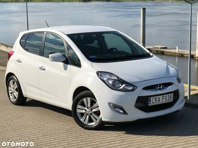 Хендай ix20, об'ємом двигуна 1.59 л та пробігом 198 тис. км за 5810 $, фото 18 на Automoto.ua