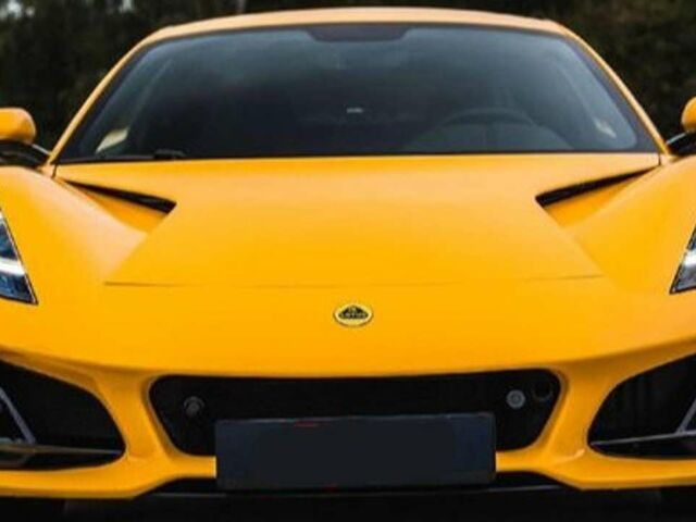 Желтый Лотус Emira, объемом двигателя 3.46 л и пробегом 1 тыс. км за 114146 $, фото 3 на Automoto.ua