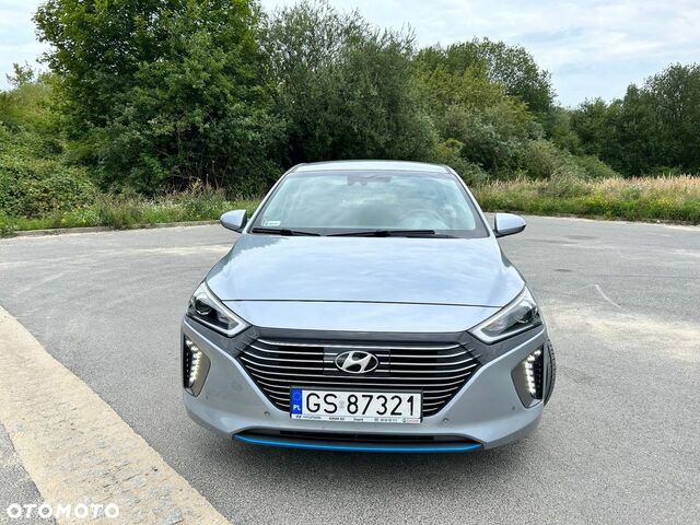 Хендай Ioniq, об'ємом двигуна 1.58 л та пробігом 135 тис. км за 12095 $, фото 3 на Automoto.ua