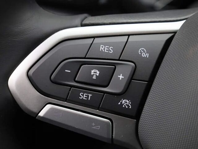 Фольксваген Taigo 2024 у Європі на Automoto.ua Білий Фольксваген Taigo, об'ємом двигуна 1 л та пробігом 9 тис. км за 28488 $, фото 10 на Automoto.ua