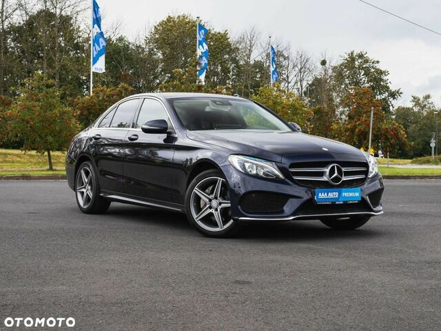 Мерседес Ц-Клас 2016 у Європі на Automoto.ua Синій Мерседес Ц-Клас, об'ємом двигуна 1 л та пробігом 152 тис. км за 19371 $, фото 1 на Automoto.ua