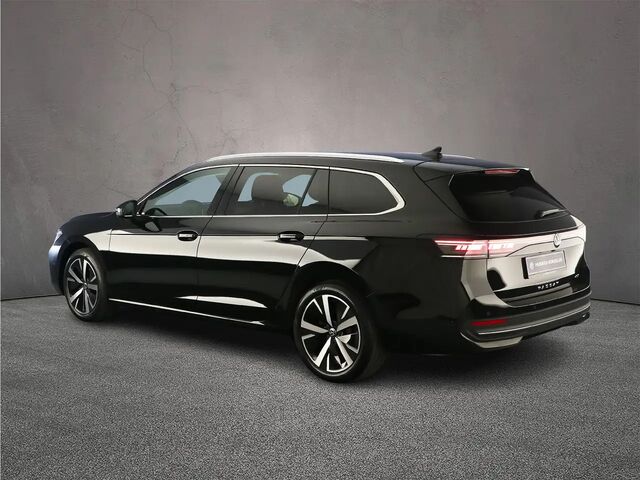 Фольксваген Пассат Варіант 2024 у Європі на Automoto.ua Чорний Фольксваген Пассат Варіант, об'ємом двигуна 1.5 л та пробігом 34 тис. км за 52052 $, фото 7 на Automoto.ua