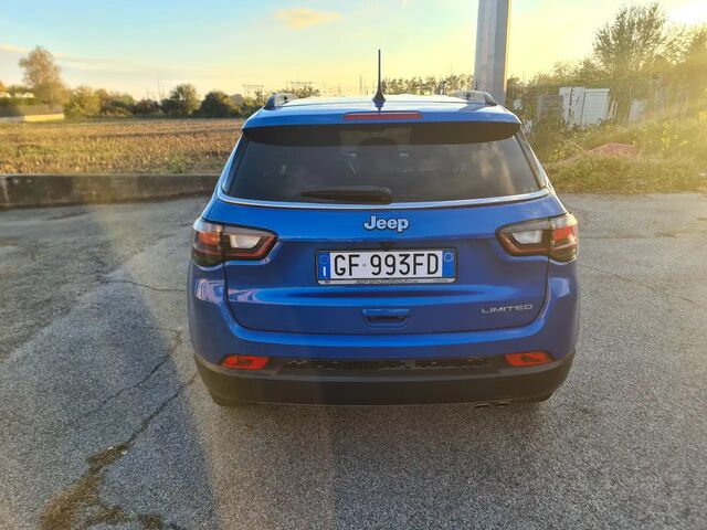 Джип Компас 2021 в Европе на Automoto.ua Синий Джип Компас, объемом двигателя 1.33 л и пробегом 39 тыс. км за 19653 $, фото 3 на Automoto.ua
