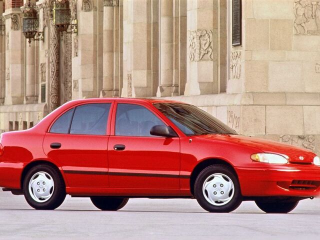 Хендай Акцент, Седан 1995 - 1999 1.5 i