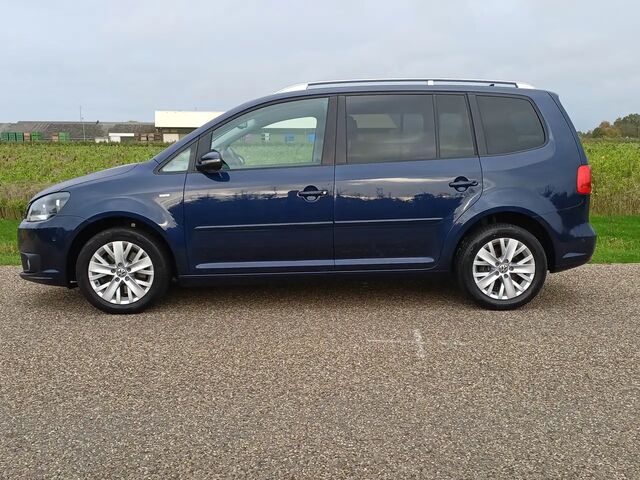 Фольксваген Туран 2014 у Європі на Automoto.ua Синій Фольксваген Туран, об'ємом двигуна 1.39 л та пробігом 241 тис. км за 10422 $, фото 9 на Automoto.ua