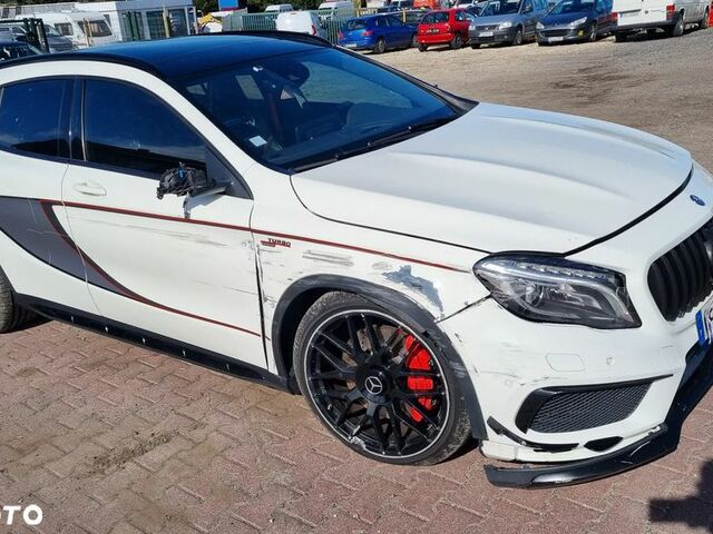Мерседес ГЛА-Класс 2015 в Европе на Automoto.ua Белый Мерседес ГЛА-Класс, объемом двигателя 1 л и пробегом 151 тыс. км за 15618 $, фото 6 на Automoto.ua