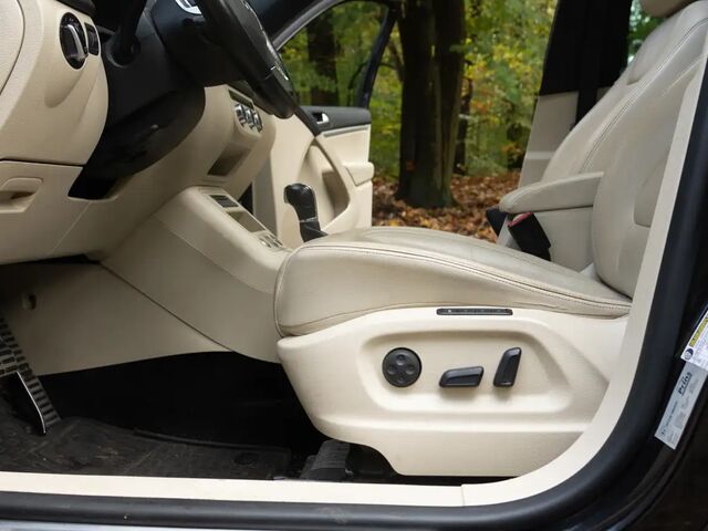 Фольксваген Тигуан 2014 в Европе на Automoto.ua Черный Фольксваген Тигуан, объемом двигателя 1.98 л и пробегом 226 тыс. км за 16363 $, фото 14 на Automoto.ua