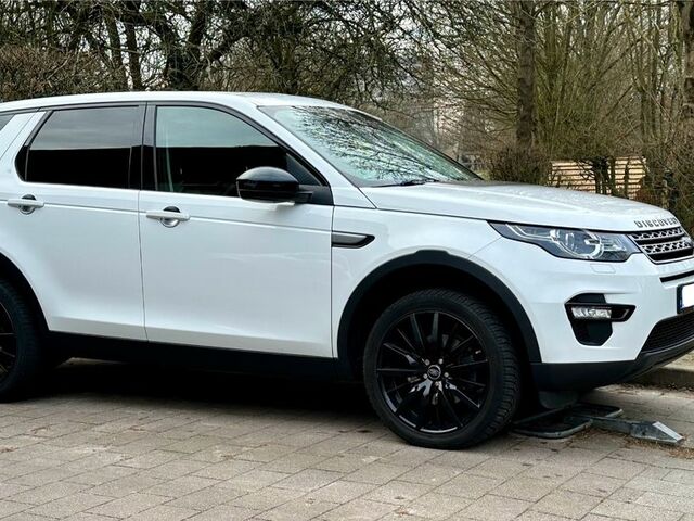 Білий Ленд Ровер Discovery Sport, об'ємом двигуна 2 л та пробігом 125 тис. км за 18534 $, фото 9 на Automoto.ua