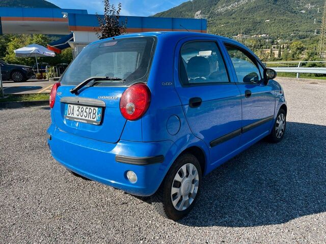 Шевроле Матиз 2006 в Европе на Automoto.ua Синий Шевроле Матиз, объемом двигателя 1 л и пробегом 176 тыс. км за 1999 $, фото 2 на Automoto.ua