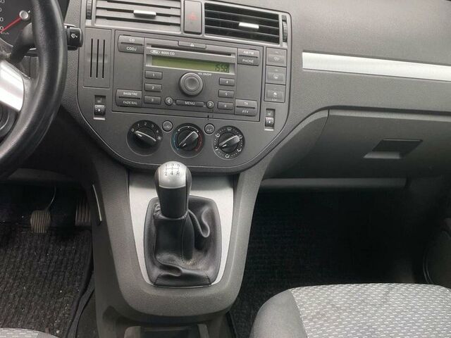 Форд Си-Макс 2004 в Европе на Automoto.ua Серый Форд Си-Макс, объемом двигателя 0 л и пробегом 230 тыс. км за 1200 $, фото 5 на Automoto.ua