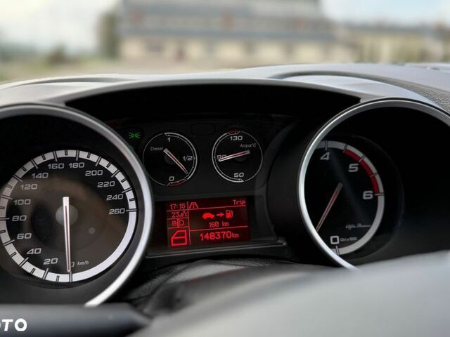 Альфа Ромео Giulietta 2012 у Європі на Automoto.ua Сірий Альфа Ромео Giulietta, об'ємом двигуна 1 л та пробігом 148 тис. км за 5691 $, фото 3 на Automoto.ua