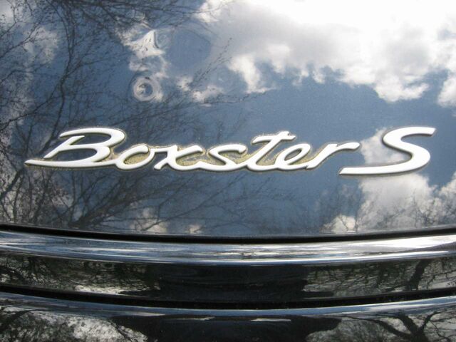 Чорний Порше Boxster, об'ємом двигуна 3.18 л та пробігом 110 тис. км за 30711 $, фото 1 на Automoto.ua