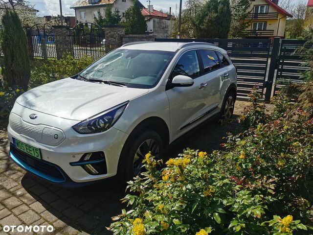 Кіа Niro, об'ємом двигуна 0 л та пробігом 39 тис. км за 24363 $, фото 3 на Automoto.ua