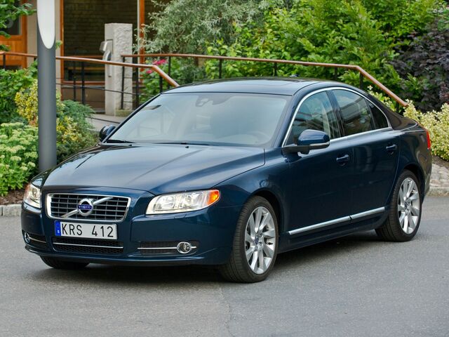 Вольво S80, Седан 2006 - н.в. II 4.4 i V8 AWD