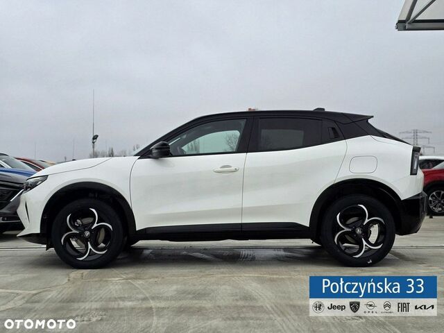 Альфа Ромео Джуниор 2024 в Европе на Automoto.ua Белый Альфа Ромео Джуниор, объемом двигателя 1 л и пробегом 7 тыс. км за 32177 $, фото 9 на Automoto.ua