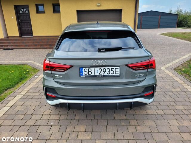 Ауди Q3 Sportback, объемом двигателя 1.98 л и пробегом 60 тыс. км за 36263 $, фото 3 на Automoto.ua