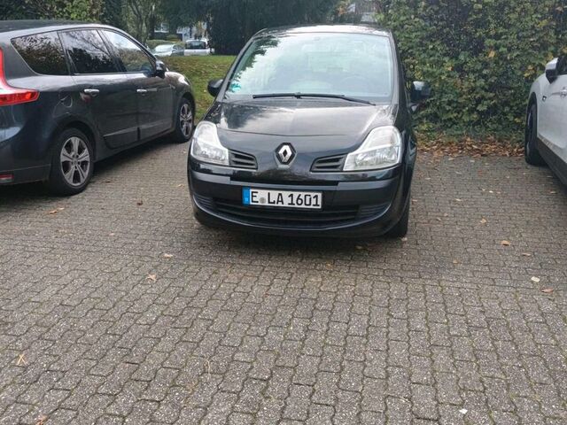 Рено Модус 2011 в Европе на Automoto.ua Черный Рено Модус, объемом двигателя 0 л и пробегом 119 тыс. км за 2600 $, фото 1 на Automoto.ua