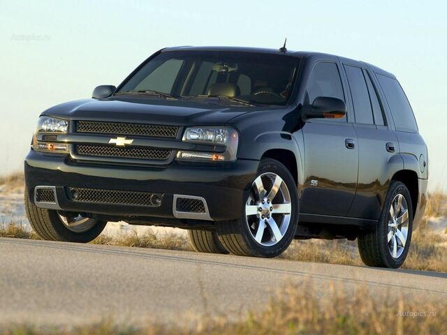 Шевроле Трейлблейзер, Позашляховик / Кросовер 2006 - 2012 6.0 i V8 16V SS AWD