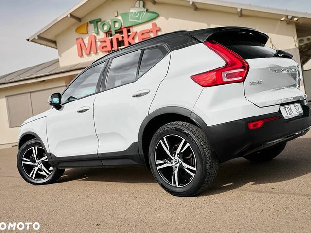 Вольво XC40, об'ємом двигуна 1.97 л та пробігом 145 тис. км за 25227 $, фото 2 на Automoto.ua