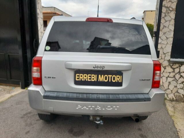 Джип Патриот 2009 в Европе на Automoto.ua Серый Джип Патриот, объемом двигателя 1.97 л и пробегом 198 тыс. км за 4000 $, фото 8 на Automoto.ua