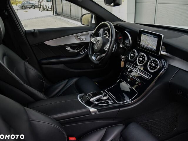 Мерседес Ц-Класс 2018 в Европе на Automoto.ua Белый Мерседес Ц-Класс, объемом двигателя 1 л и пробегом 161 тыс. км за 98850 $, фото 6 на Automoto.ua