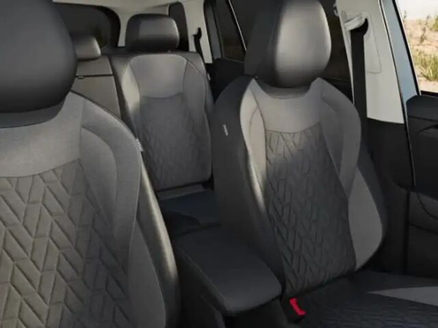 Фольксваген Tayron 2025 в Европе на Automoto.ua Серебряный Фольксваген Tayron, объемом двигателя 1.5 л и пробегом 10 тыс. км за 62495 $, фото 8 на Automoto.ua