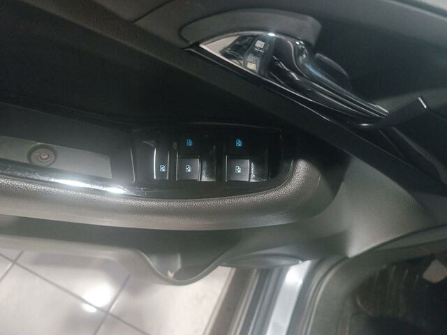 Шевроле Орландо 2013 в Европе на Automoto.ua Серый Шевроле Орландо, объемом двигателя 1.8 л и пробегом 218 тыс. км за 5900 $, фото 6 на Automoto.ua