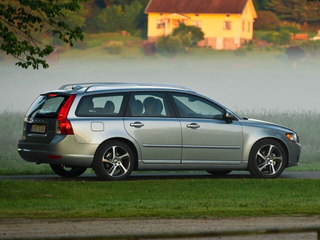 Вольво V50, Універсал 2005 - н.в. 1.6 D