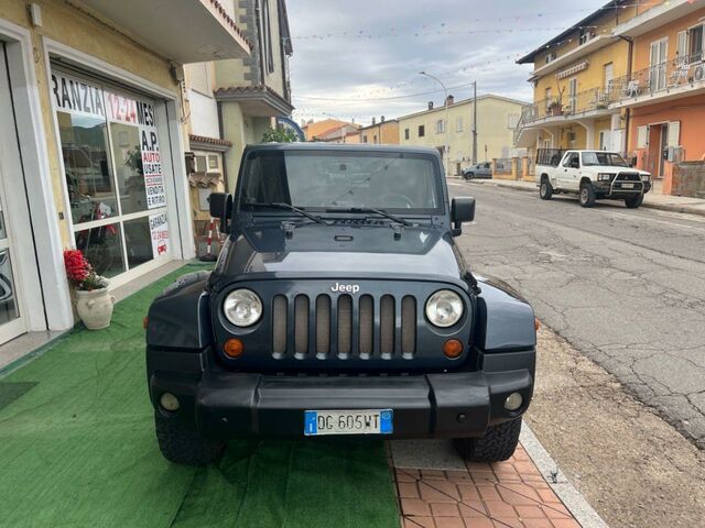 Джип Вранглер 2007 в Европе на Automoto.ua Синий Джип Вранглер, объемом двигателя 2.78 л и пробегом 290 тыс. км за 15500 $, фото 4 на Automoto.ua