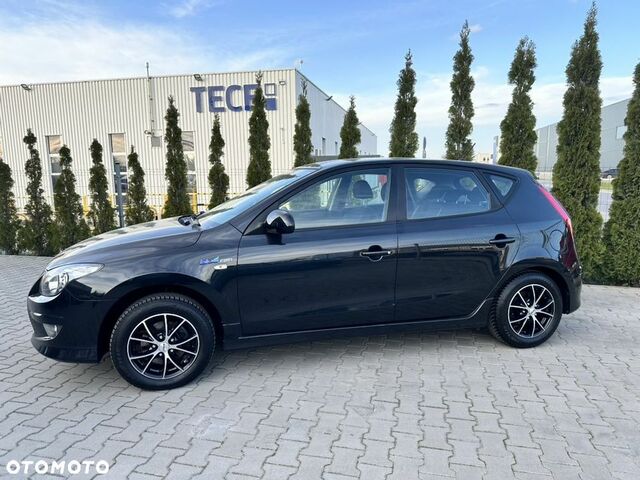 Хендай i30, об'ємом двигуна 1.4 л та пробігом 129 тис. км за 4946 $, фото 1 на Automoto.ua