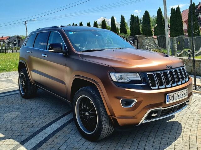 Джип Grand Cherokee, об'ємом двигуна 5.65 л та пробігом 209 тис. км за 21274 $, фото 1 на Automoto.ua